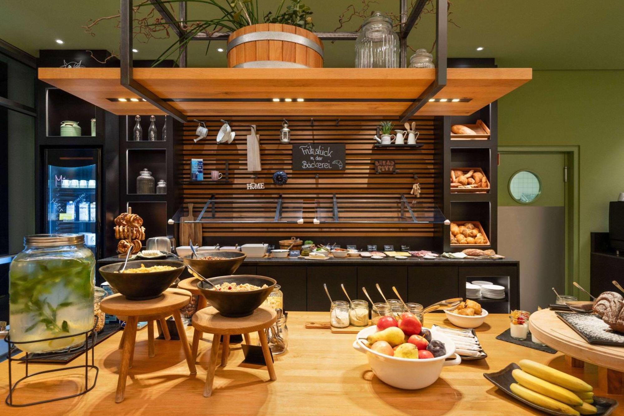 Vienna House Easy By Wyndham Guenzburg Hotel Luaran gambar