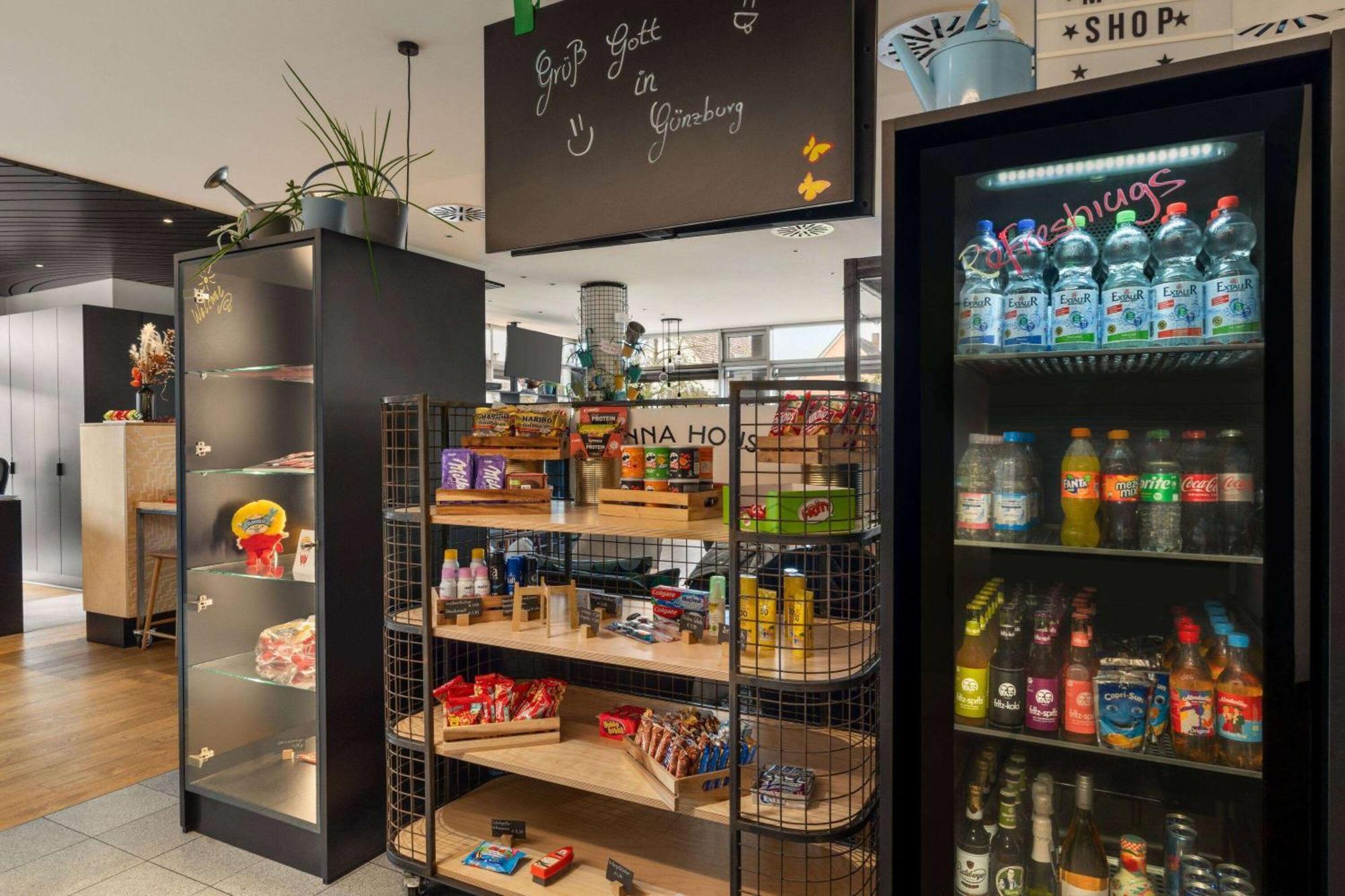 Vienna House Easy By Wyndham Guenzburg Hotel Luaran gambar