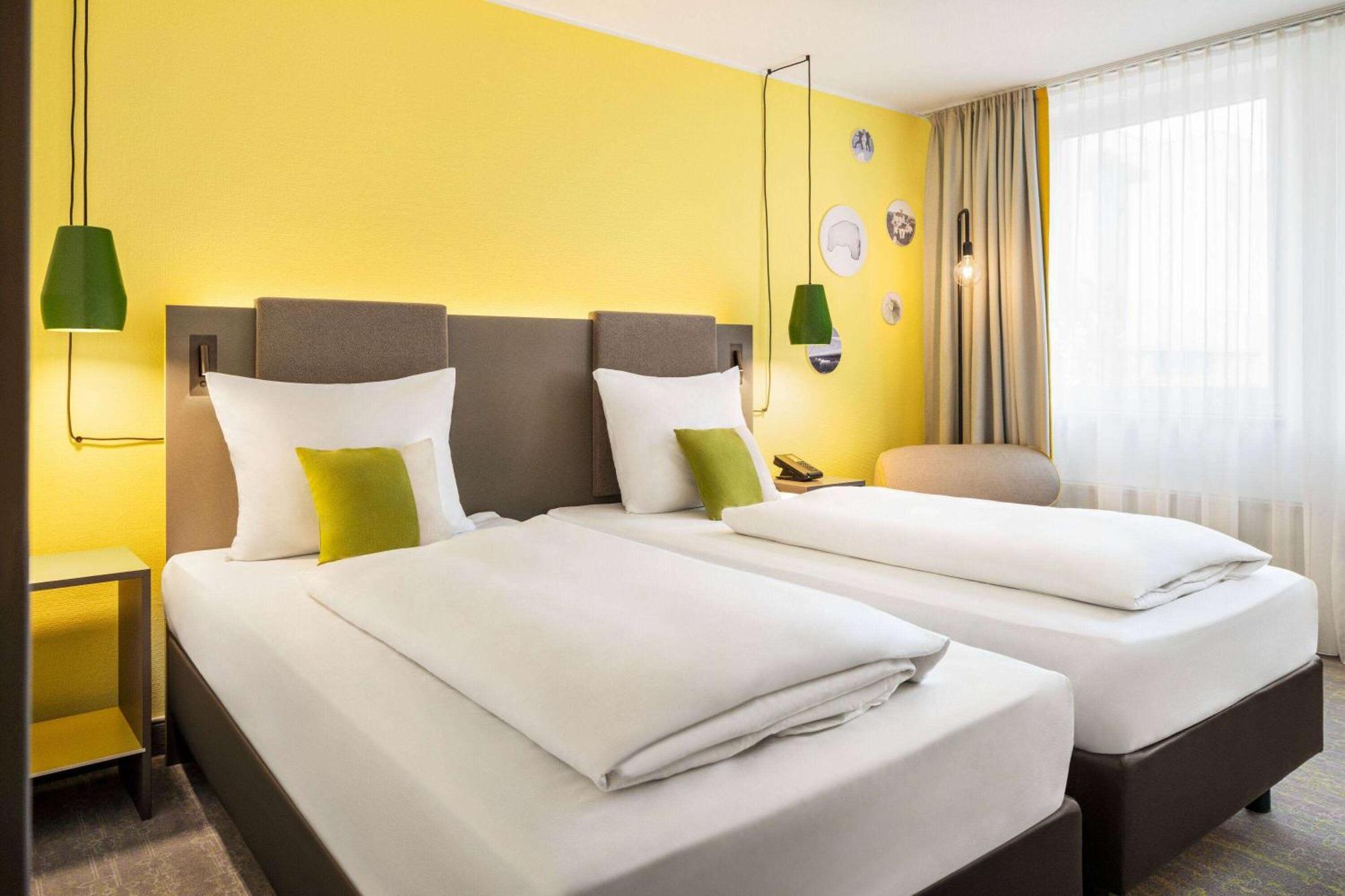 Vienna House Easy By Wyndham Guenzburg Hotel Luaran gambar