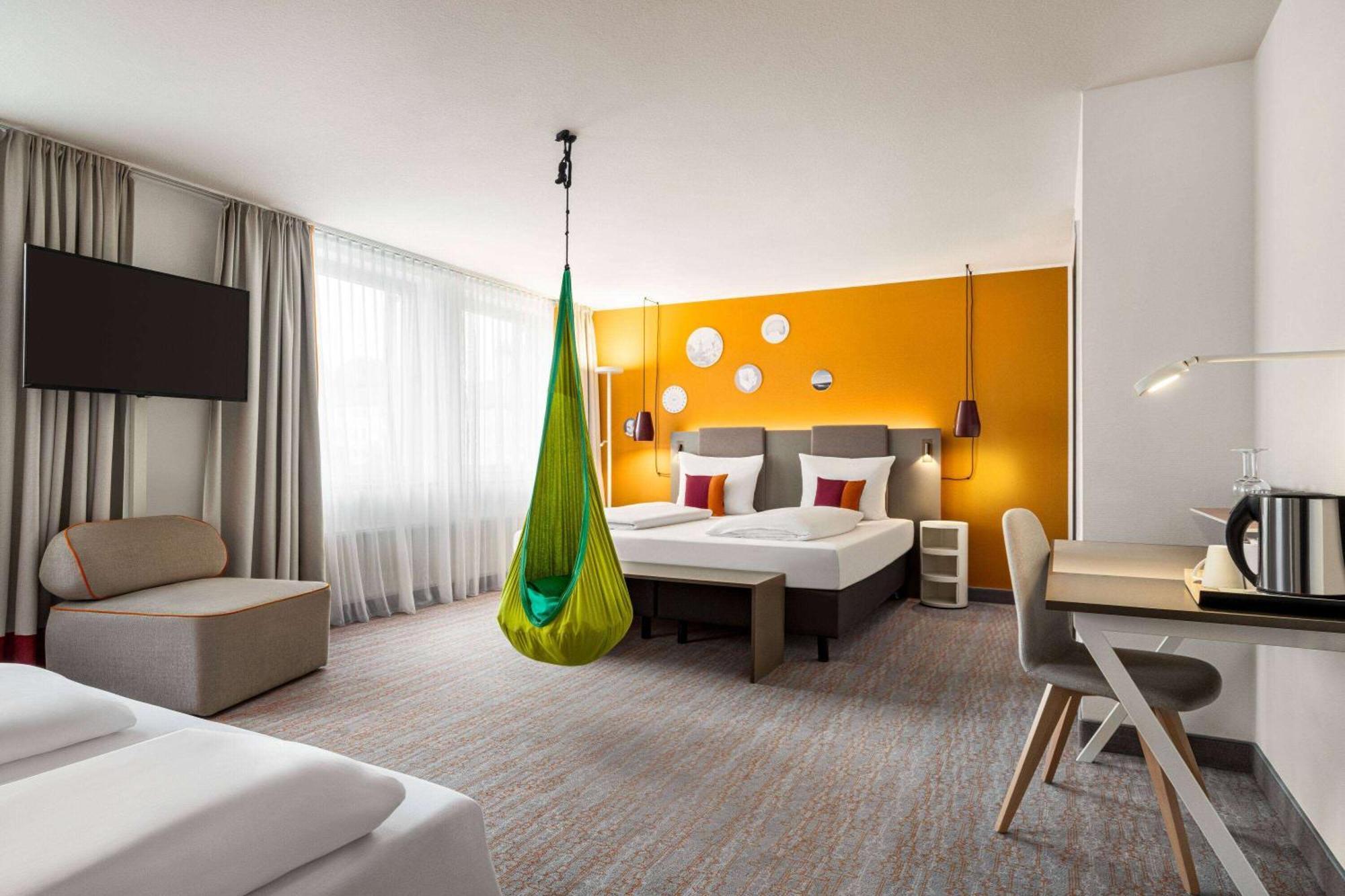 Vienna House Easy By Wyndham Guenzburg Hotel Luaran gambar