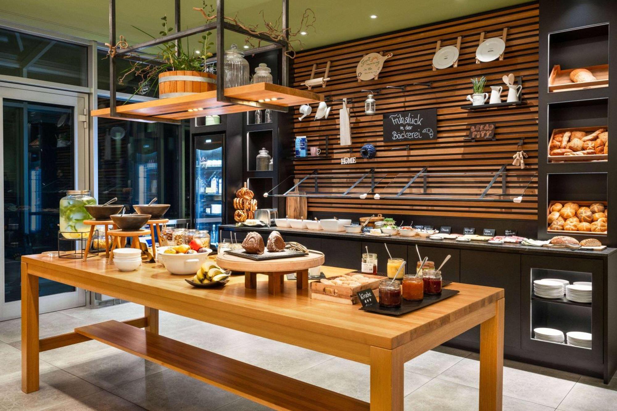 Vienna House Easy By Wyndham Guenzburg Hotel Luaran gambar
